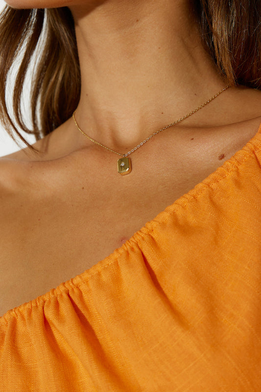 18K guldpläterade kort ritade halsband